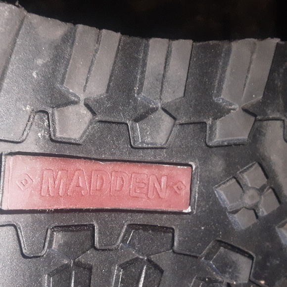 Mens boots - Picture 3 of 4